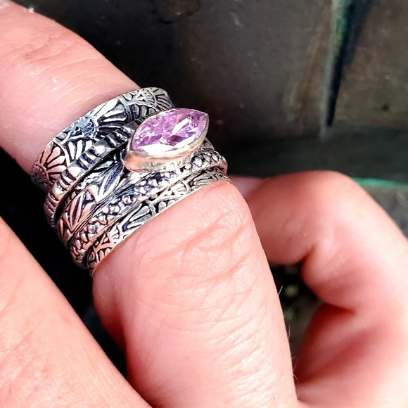 New Pink Topaz 925 Silver Spinner Meditation Ring. - Picture 9 of 10